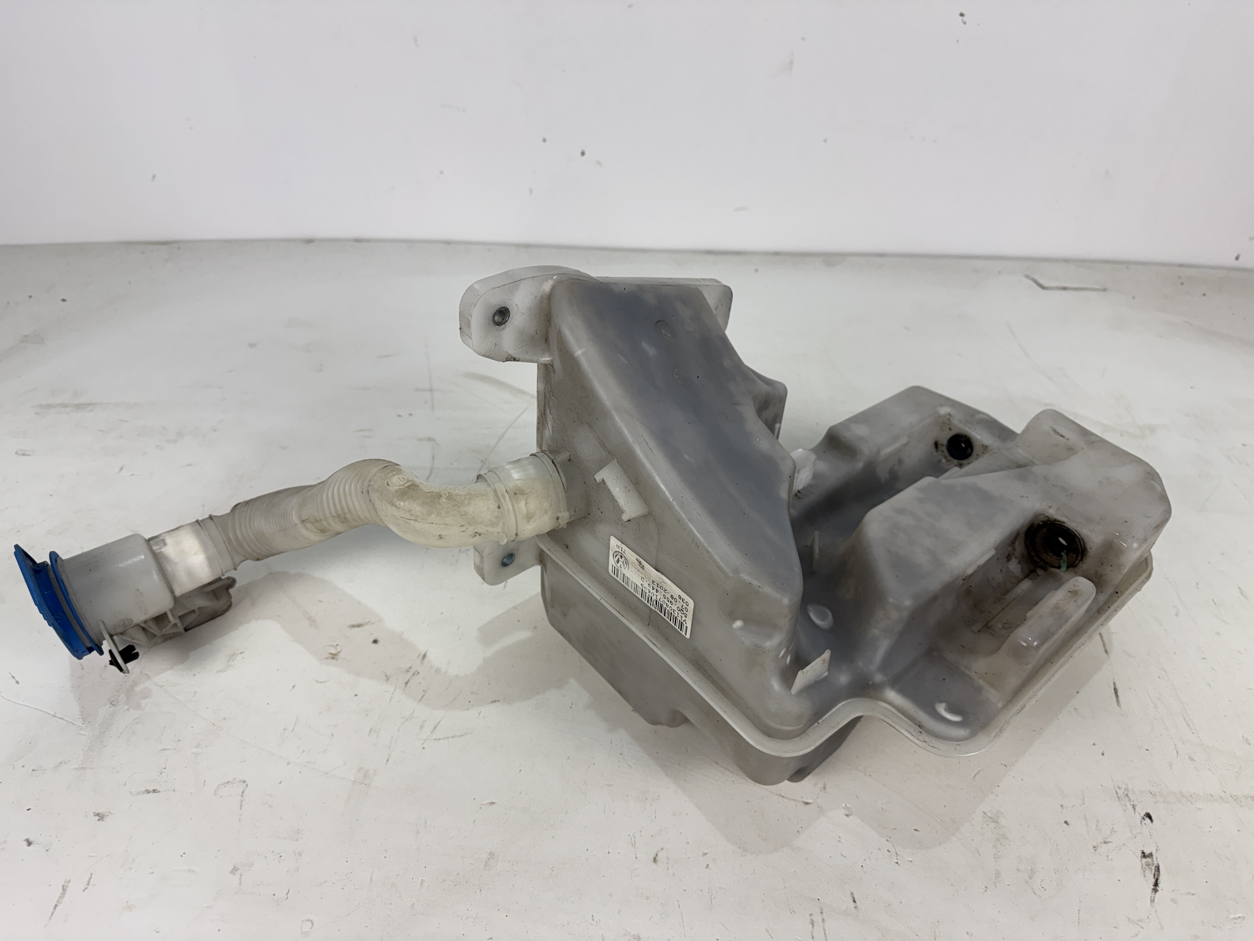 Nádobka ostřikovače s motorky Škoda Octavia III 5Q0955449Q