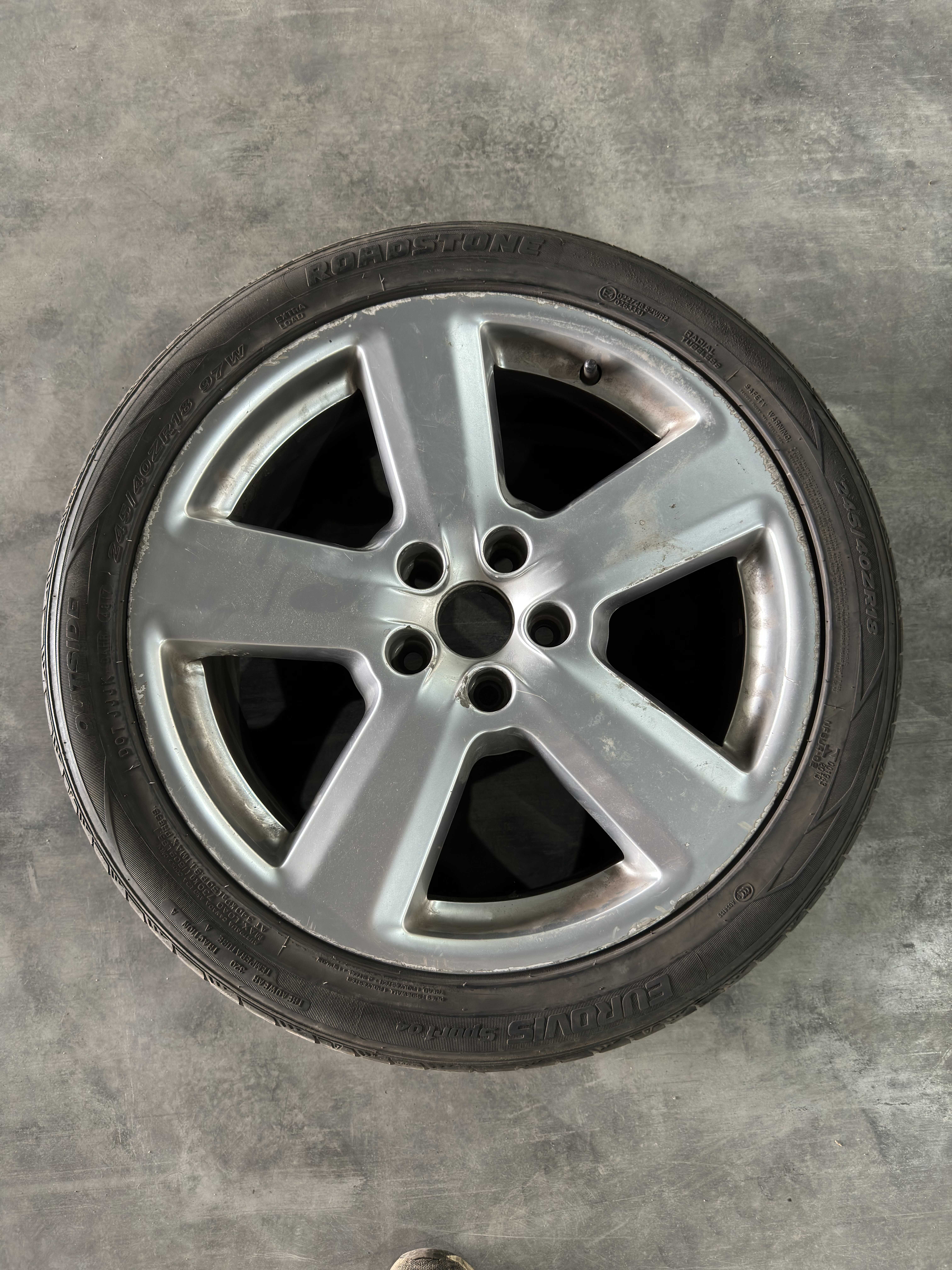 Rezervní kolo Audi R18 5x112 pneu 245/40/18 8E0601025AK