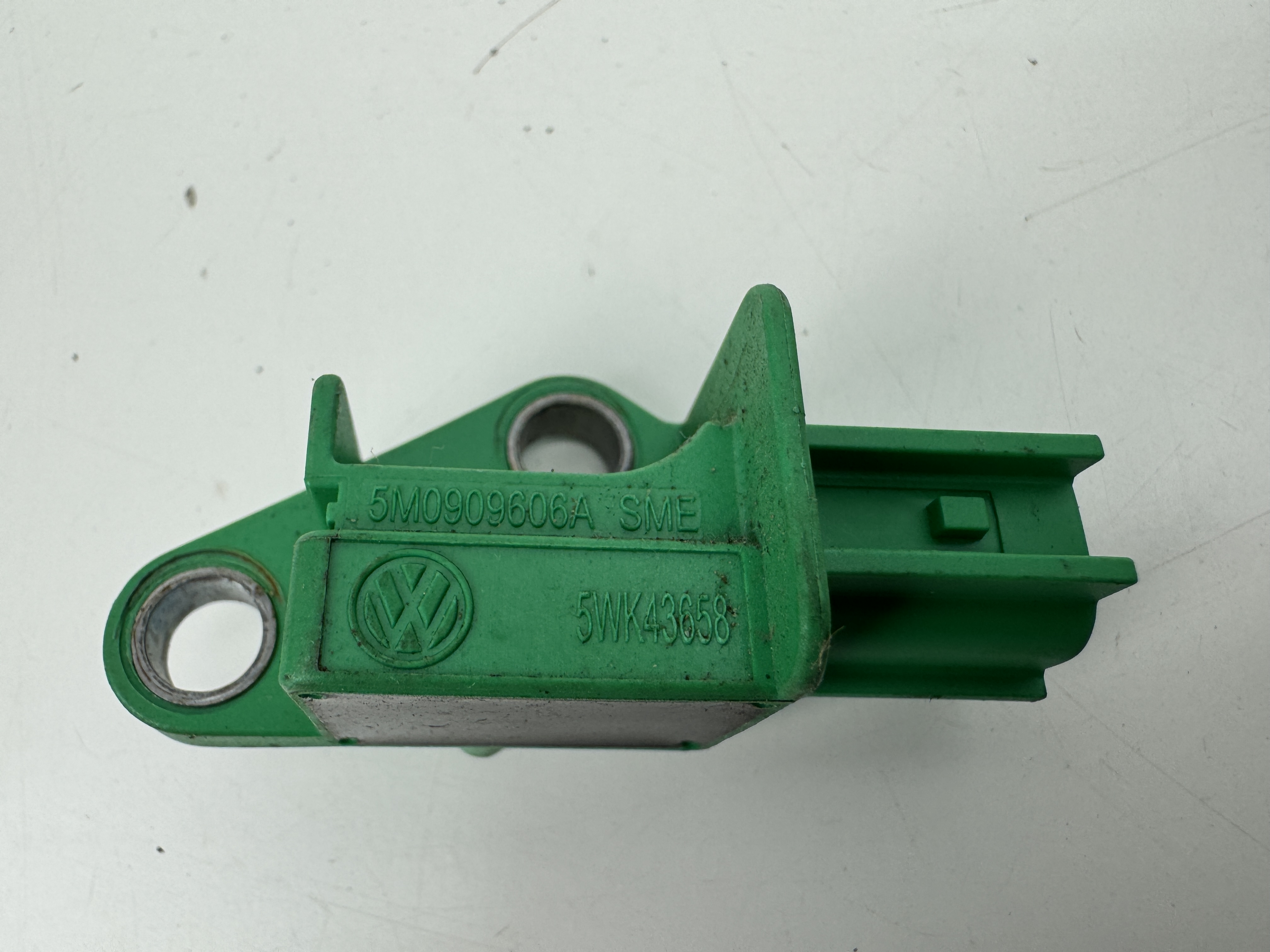Nárazový senzor 5M0909606A SME