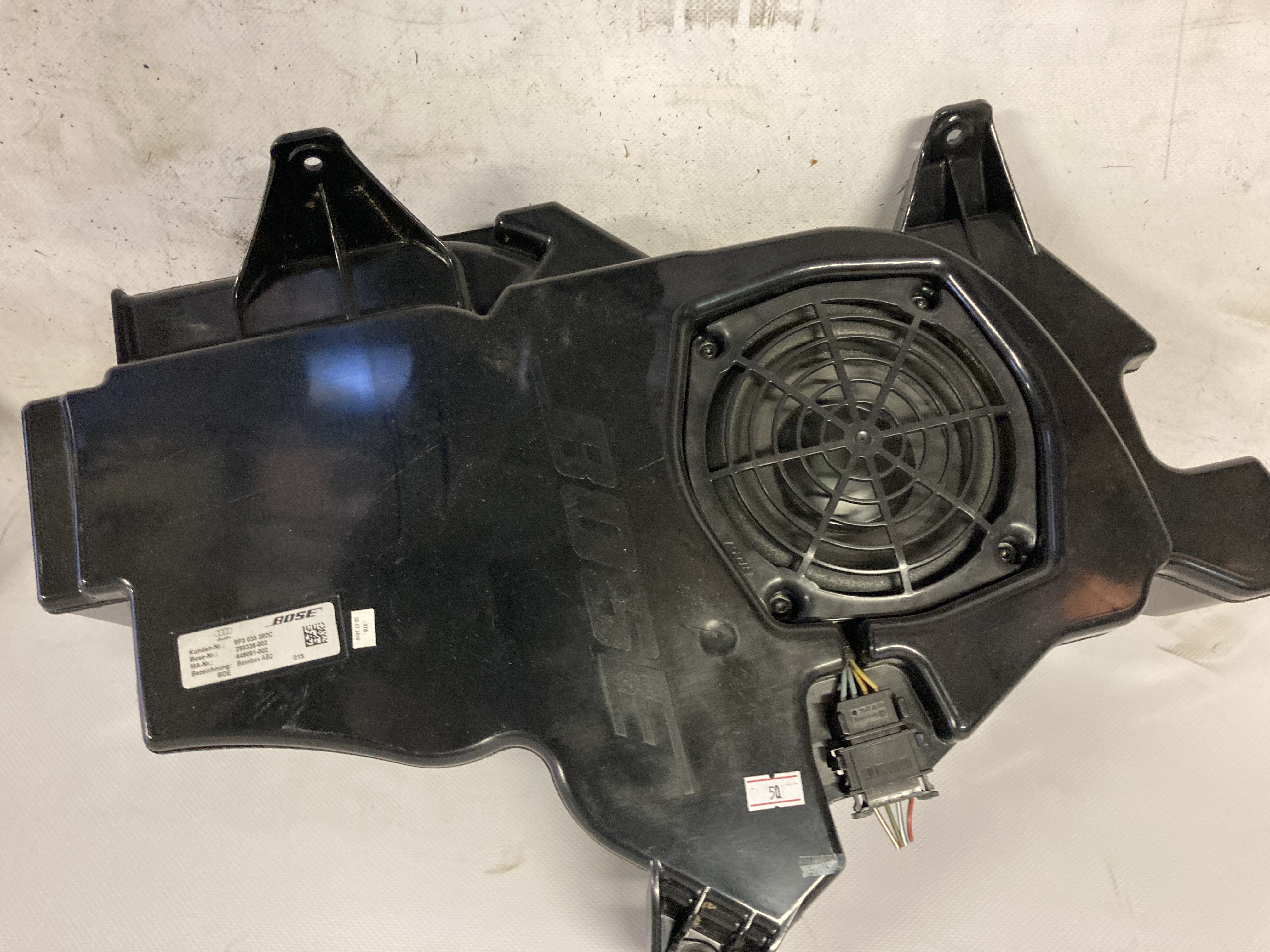 Subwoofer Bose Audi A3 8P 8P3035382C