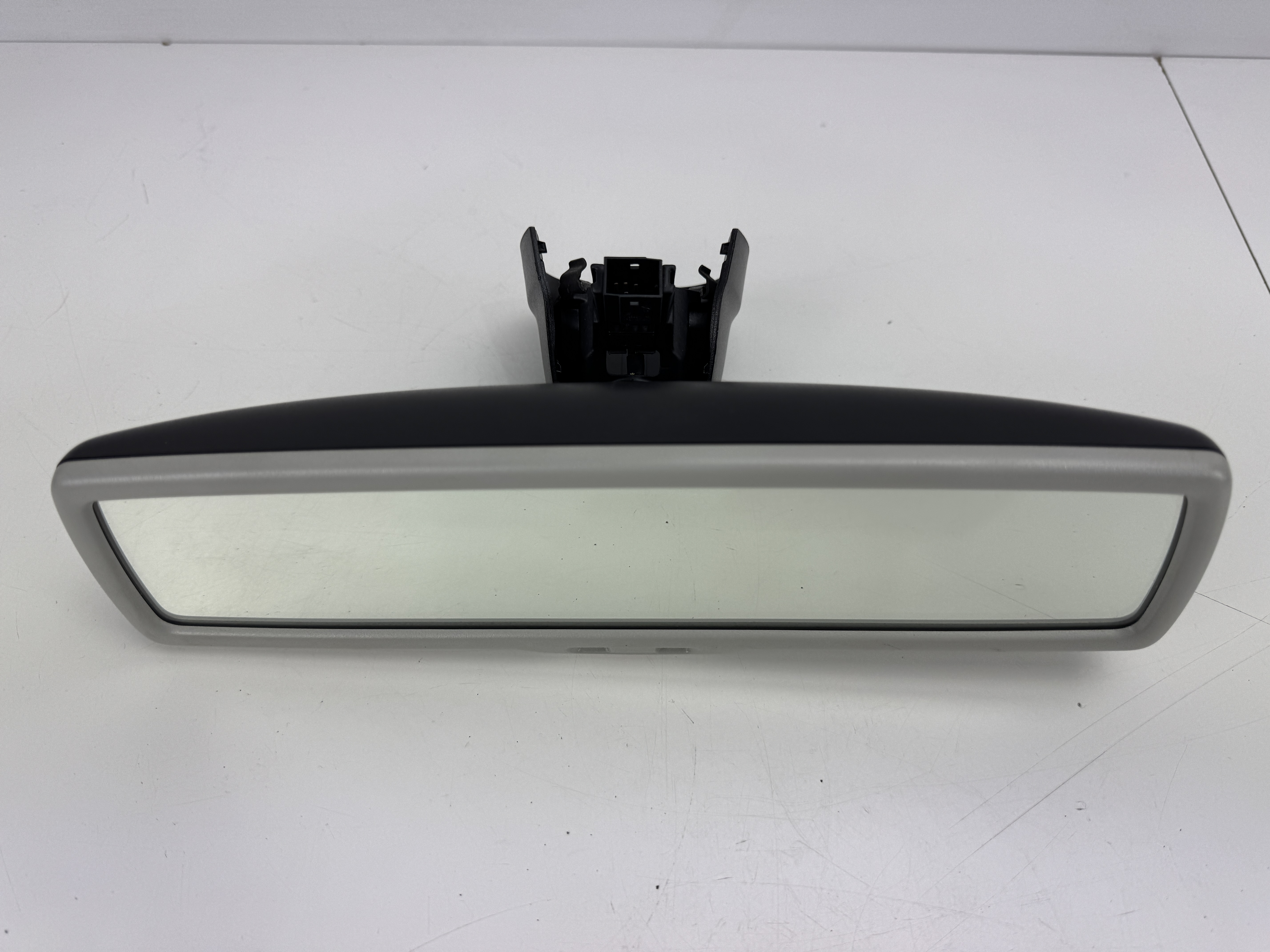 Vnitřní zpětné zrcátko stmívací VW 7N0857511L