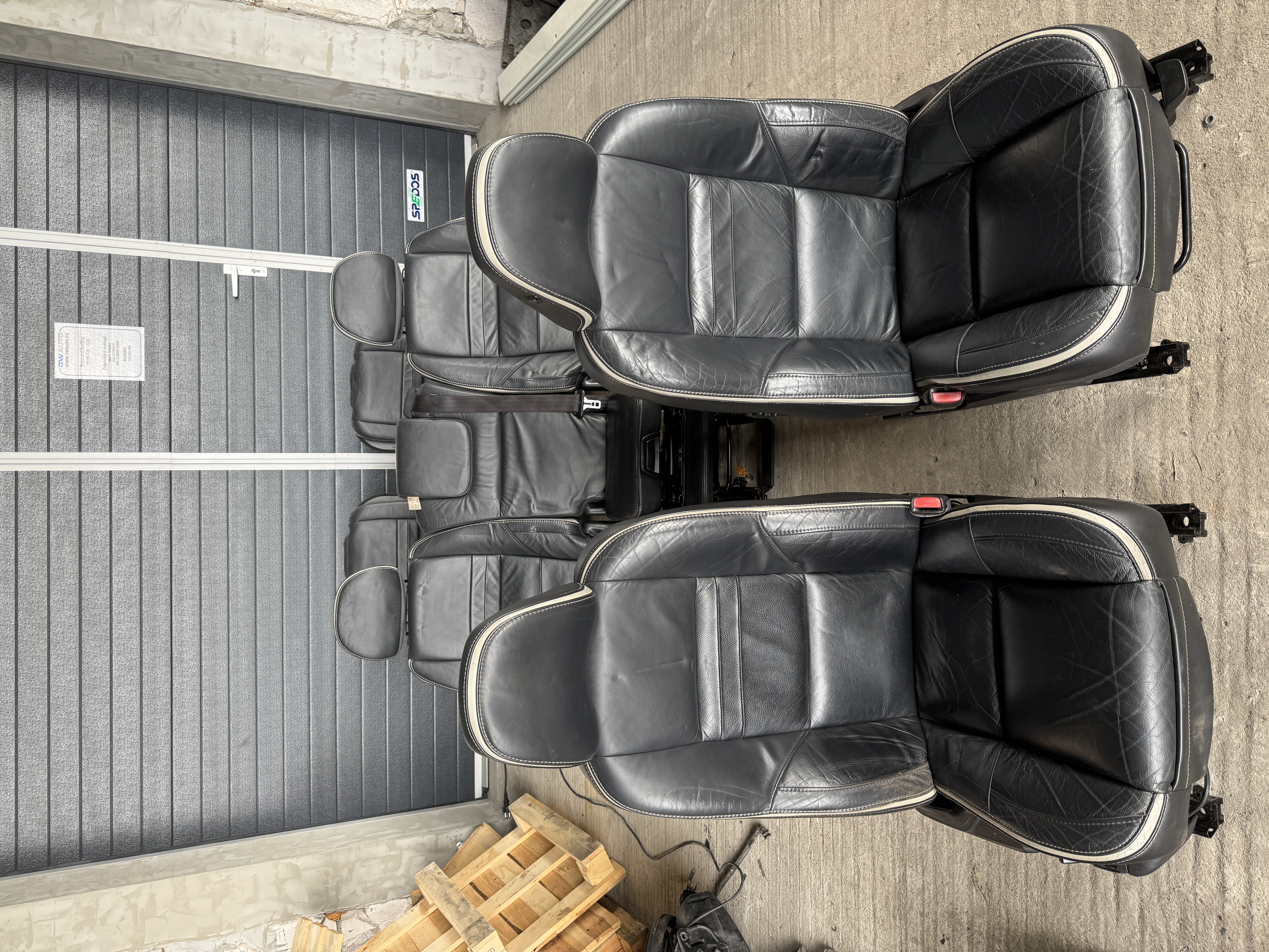 Sada sedaček Volvo XC90 7 míst, výhřev