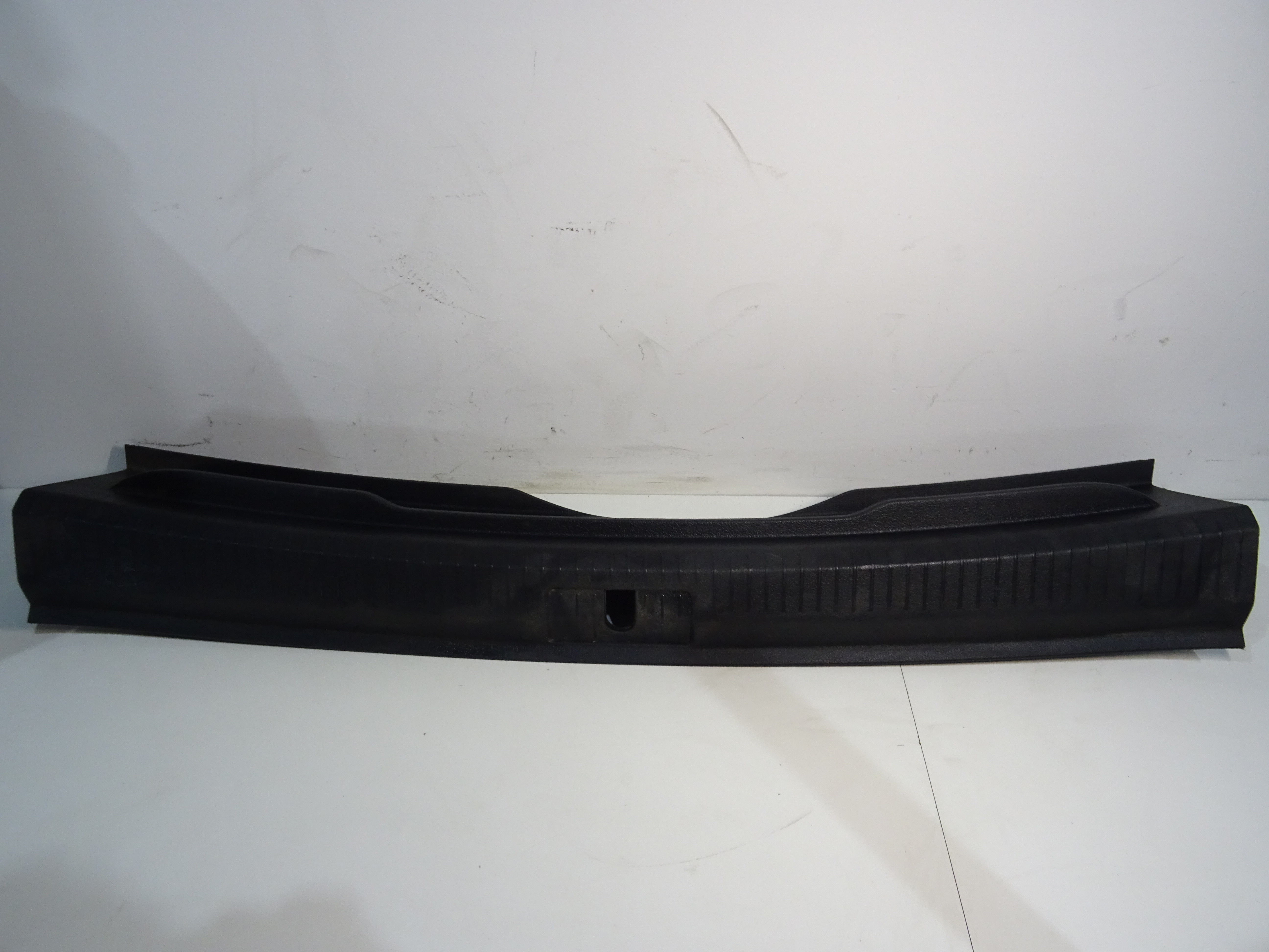 Kryt hrany kufru VW Golf VII Variant 5G9863459