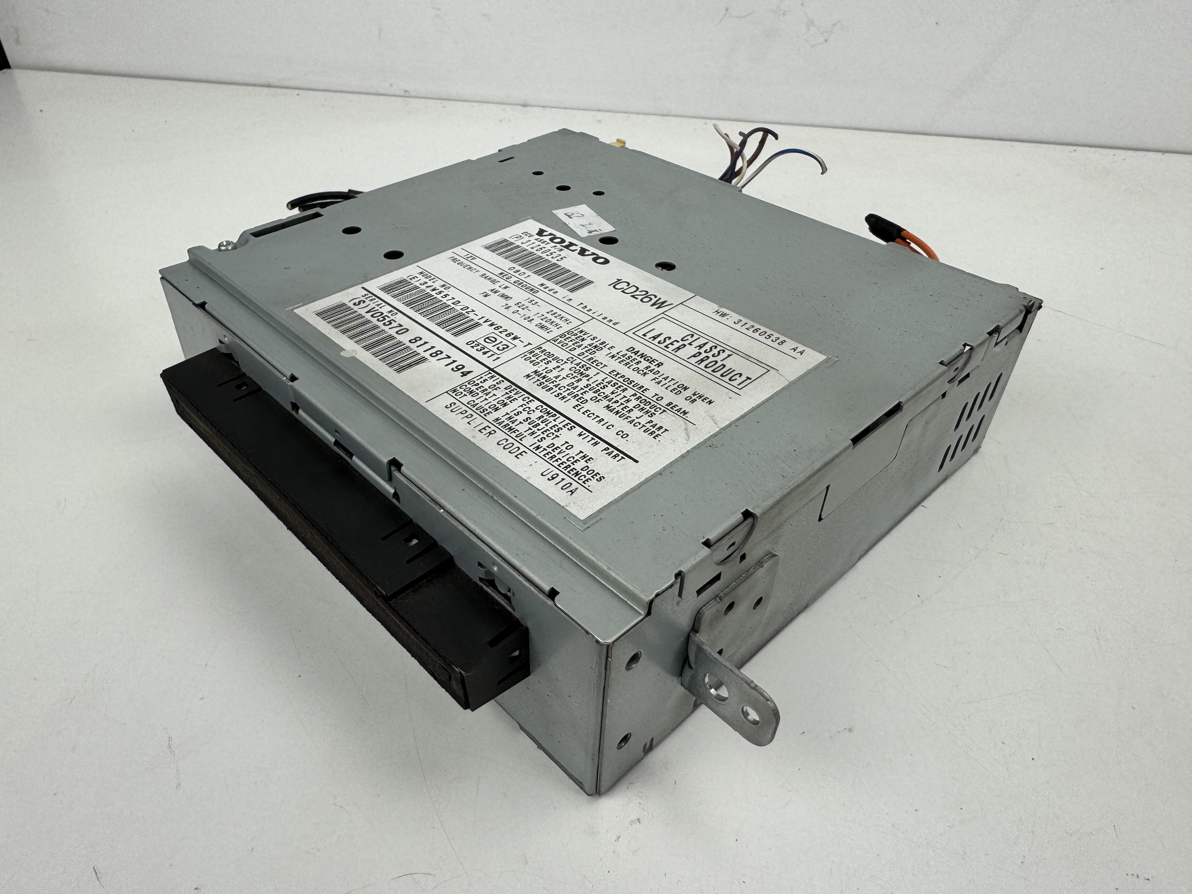CD přehrávač ( měnič)  Volvo 31260535