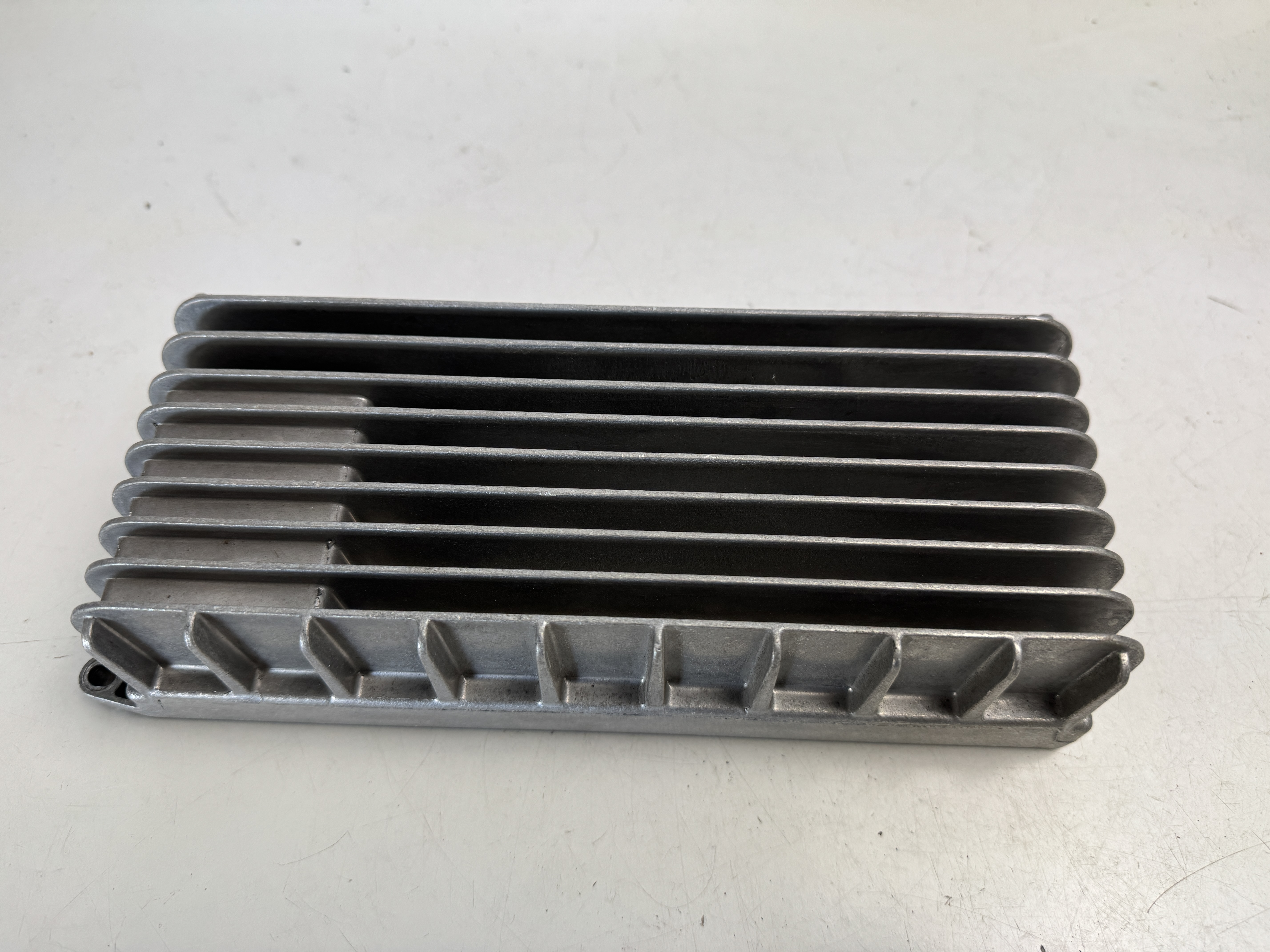 Zesilovač Audi A6 C6 4F0910223K