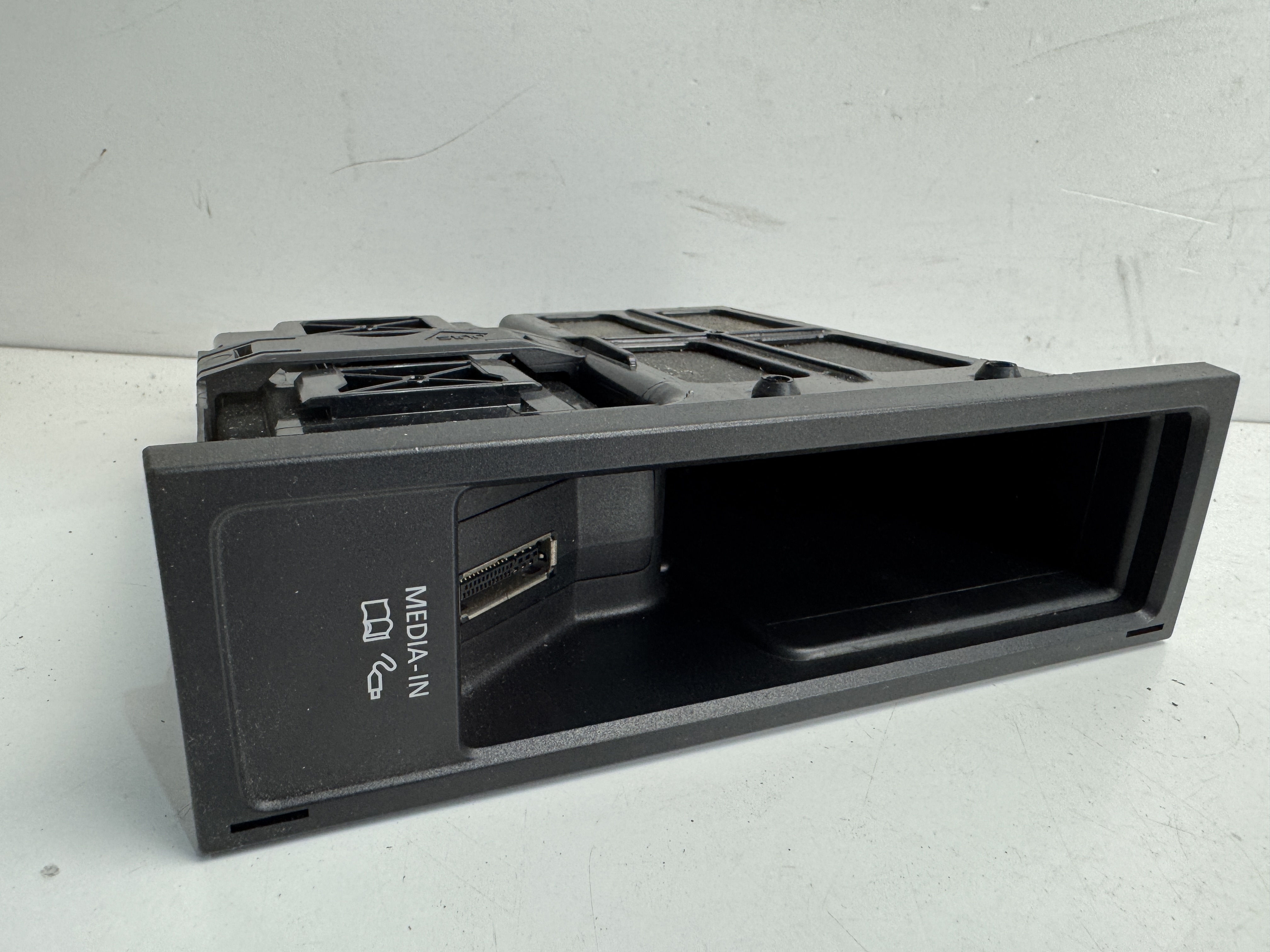 Jednotka interface VW Touran 1T3 5N0035728, 5N0035729