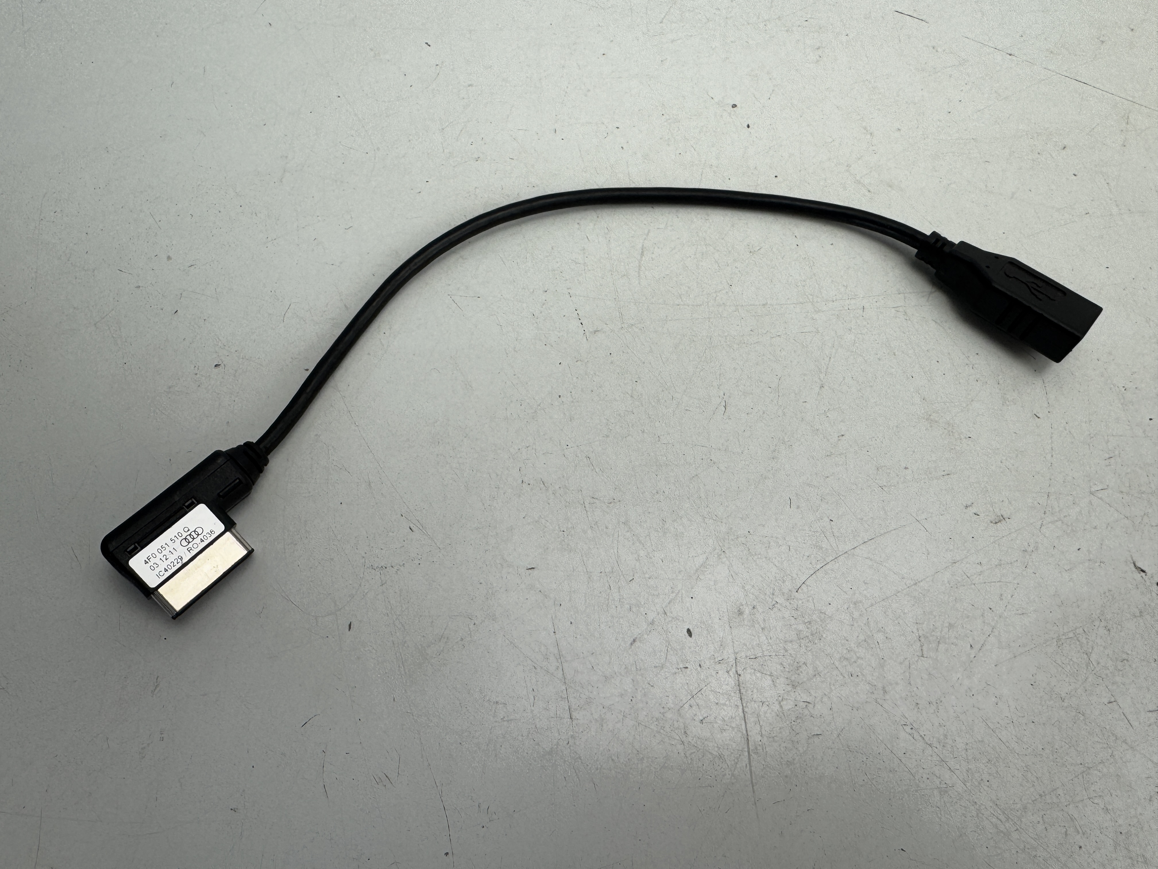 Kabel MMI Audi 4F0051510Q