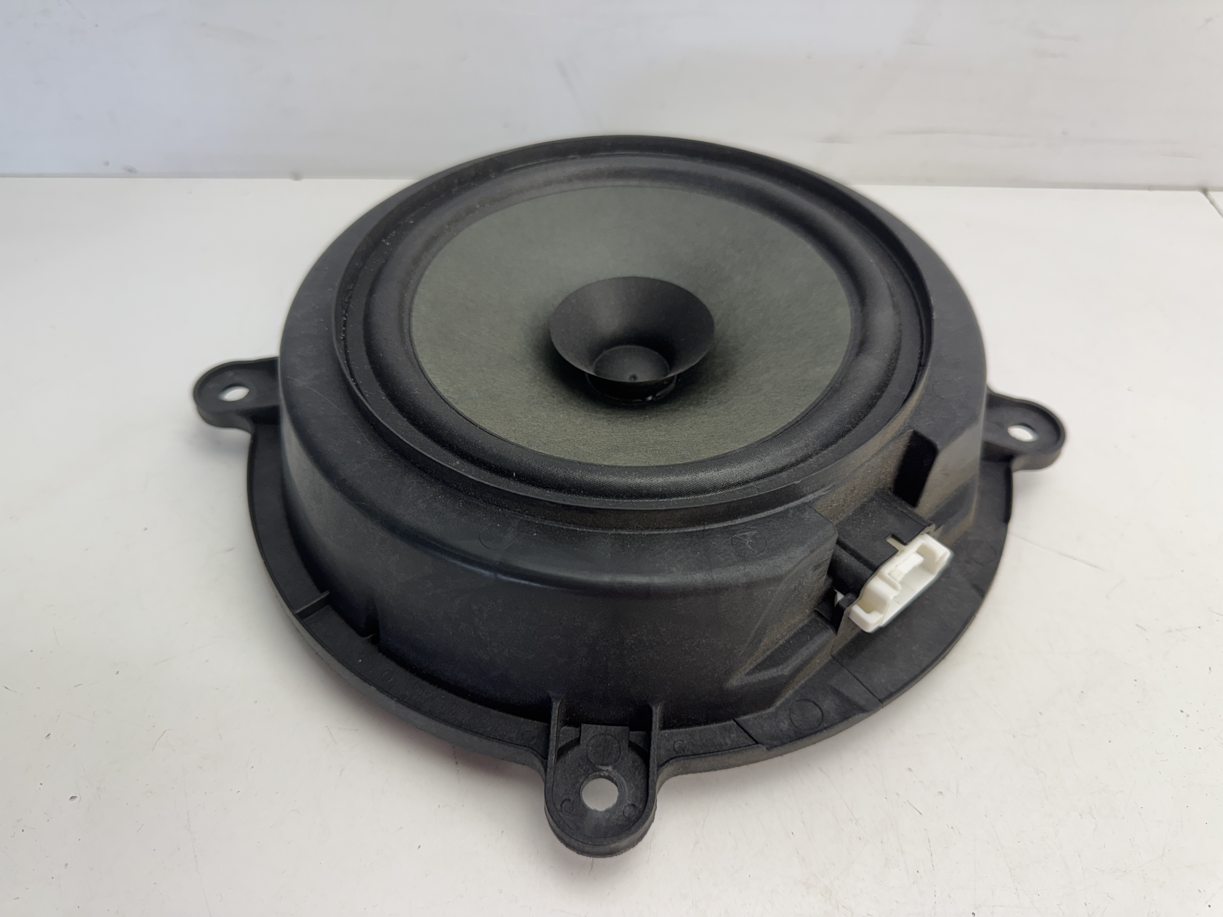 Reproduktor přední Mazda CX-5 KE KF0166960