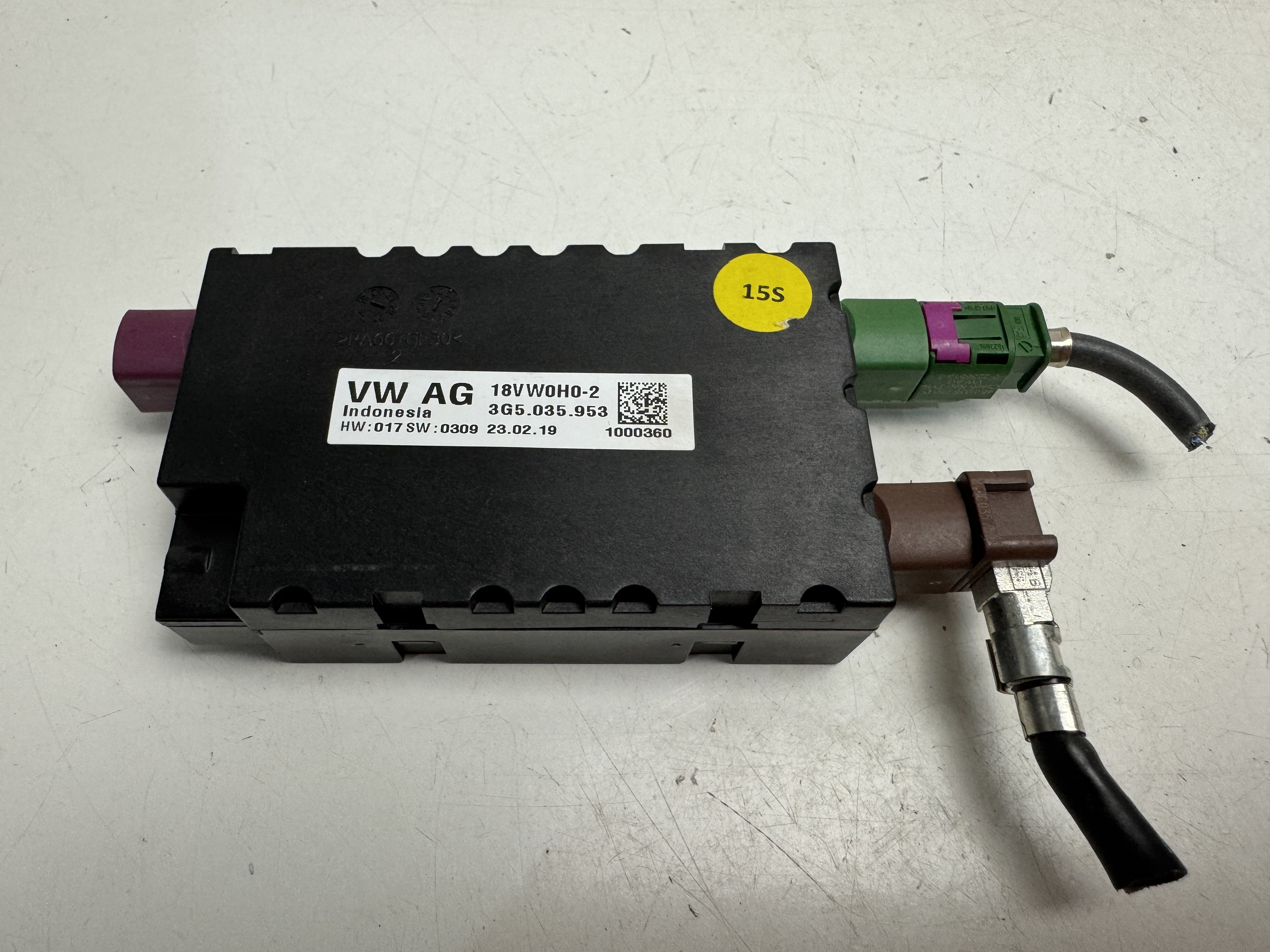 Rozdělovač USB VW Arteon 3G5035953